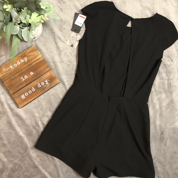 Romper - Picture 2 of 3